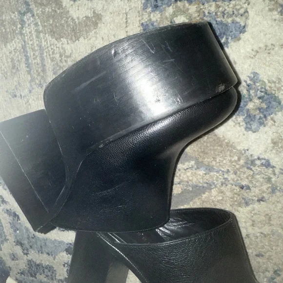 SIMONMILLER HIGH RAID CLOG - Picture 7 of 8